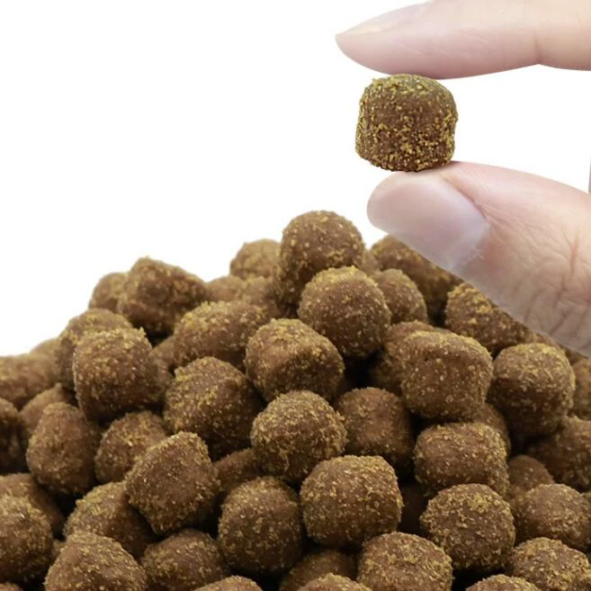 Dog food pellet 